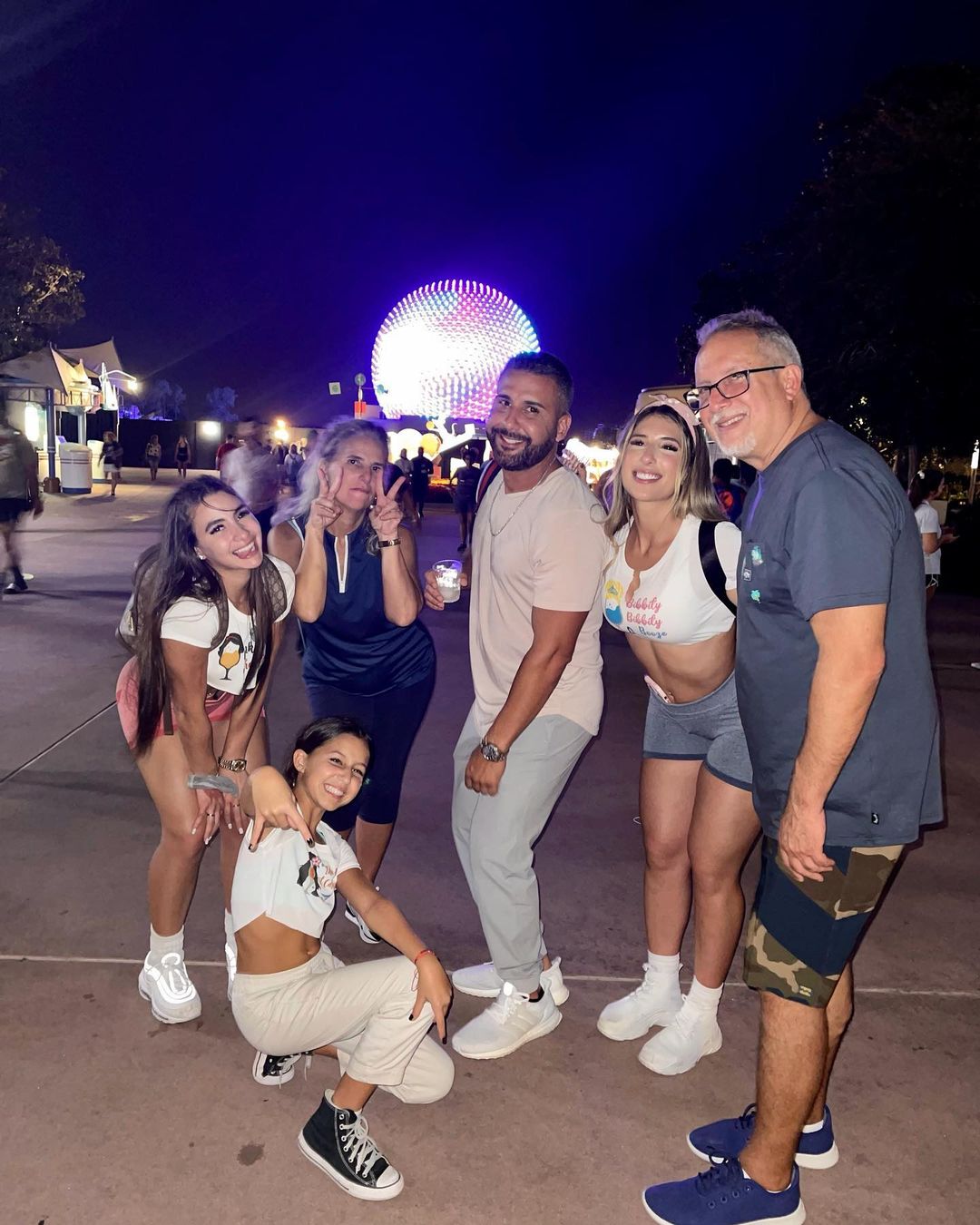 Angie Varona Enjoying with her family