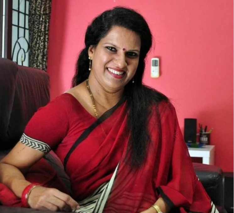 Bharathi Baskar in red saree