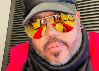 A.B Quintanilla wearing sunglasses
