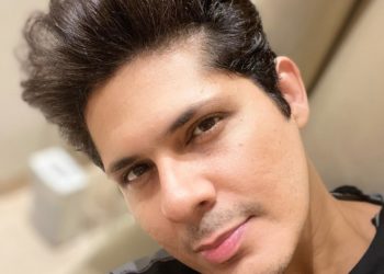 Vishal close up look