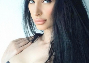 Negar Khan in Black Corset Top