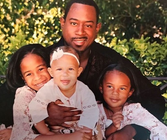 Martin Lawrence with his kids