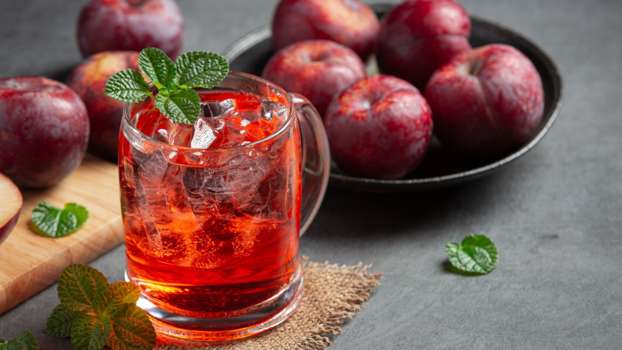 How to Make Prune Juice? Know its Benefits and Methods