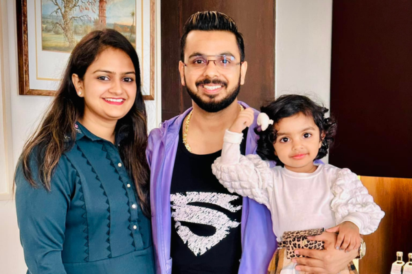 pushkar raj thakur net worth - family