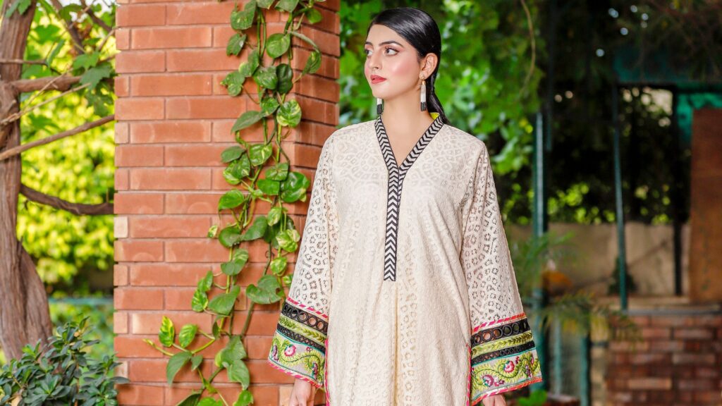 A girl wearing white kurta kaftan