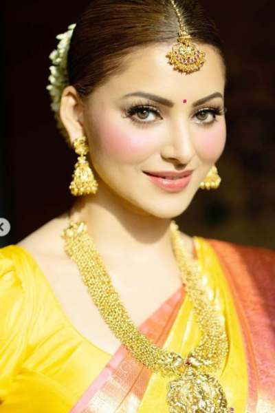 Urvashi Rautelas in traditional wear