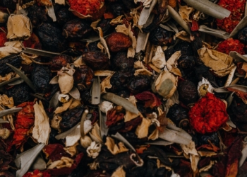 Ancestral Smoking – Herbal Smoking Blends of Old