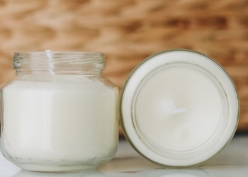 Vegan Candles vs. Paraffin: What’s Really in Your Candle?