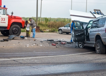 Commercial Truck vs. Car Accidents: Why These Cases Are Different